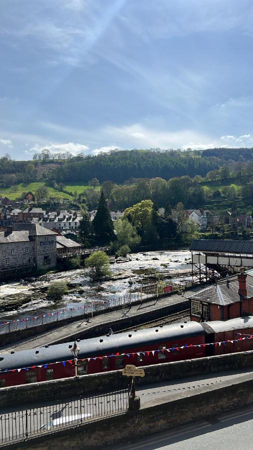 Riversdale House Bed & Breakfast Llangollen Dış mekan fotoğraf