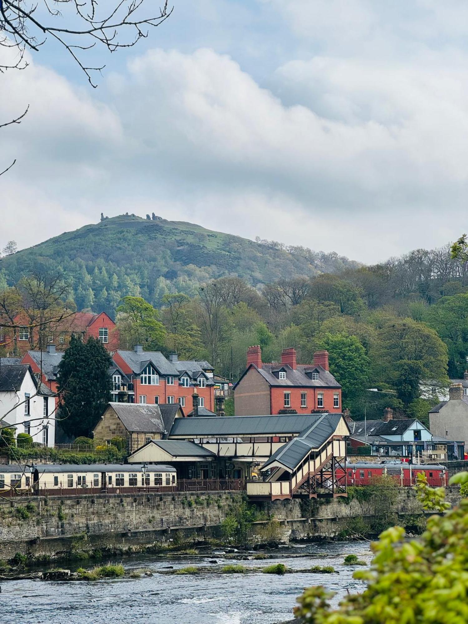 Riversdale House Bed & Breakfast Llangollen Dış mekan fotoğraf