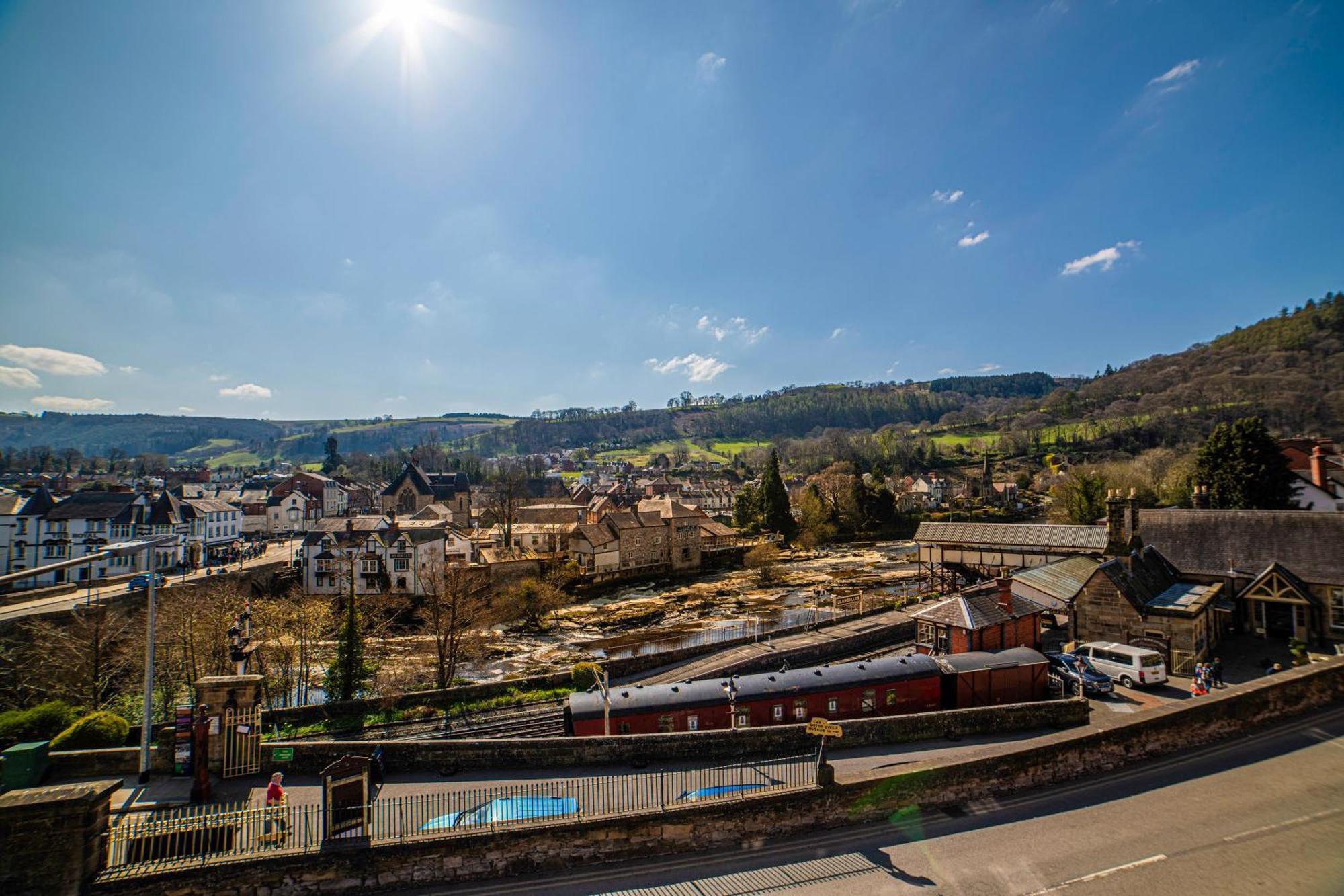 Riversdale House Bed & Breakfast Llangollen Dış mekan fotoğraf